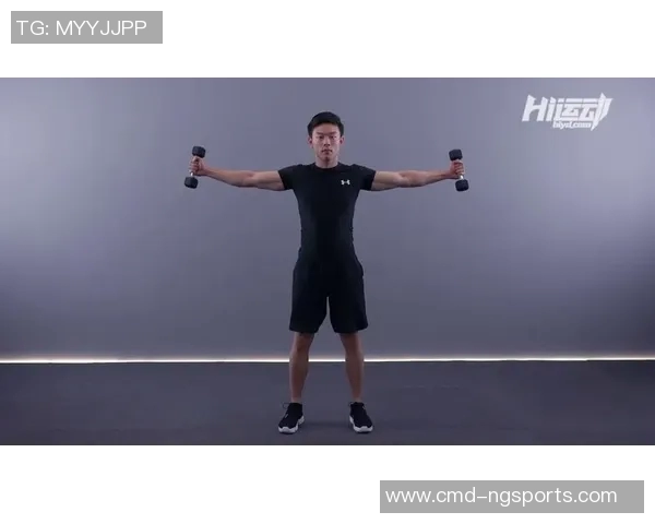 有效哑铃锻炼减肥方法图解助你轻松塑形实现理想身材